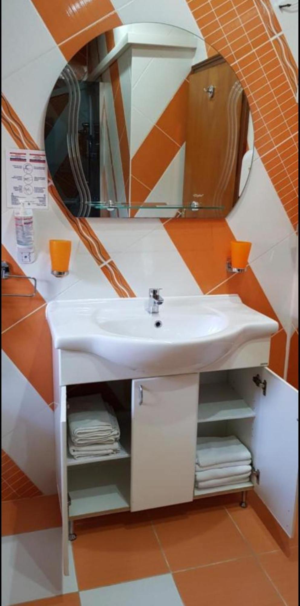 Lux Apartments With Pool Dex Zemun Polje Экстерьер фото